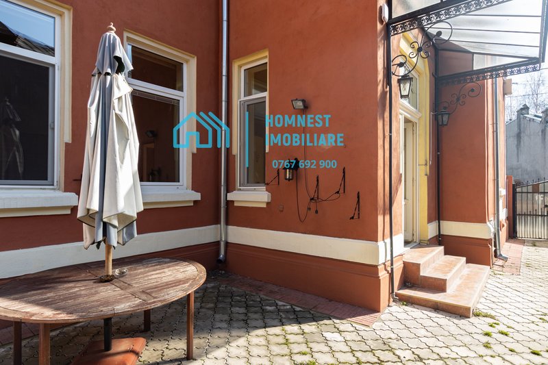 Unirii  Patrer Vila  Ceaus Radu